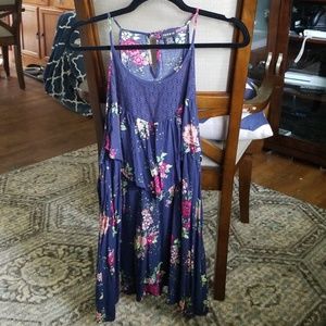 Torrid ruffle spaghetti strap blouse size 3